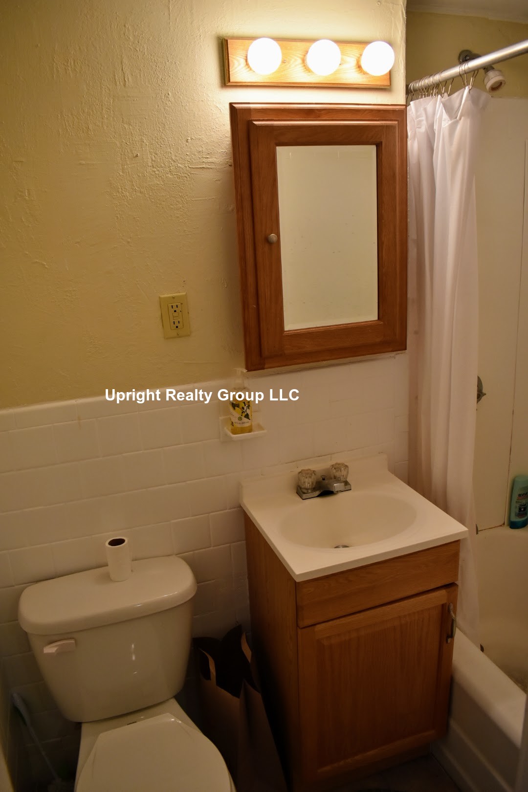 1683 Commonwealth Ave, Brighton