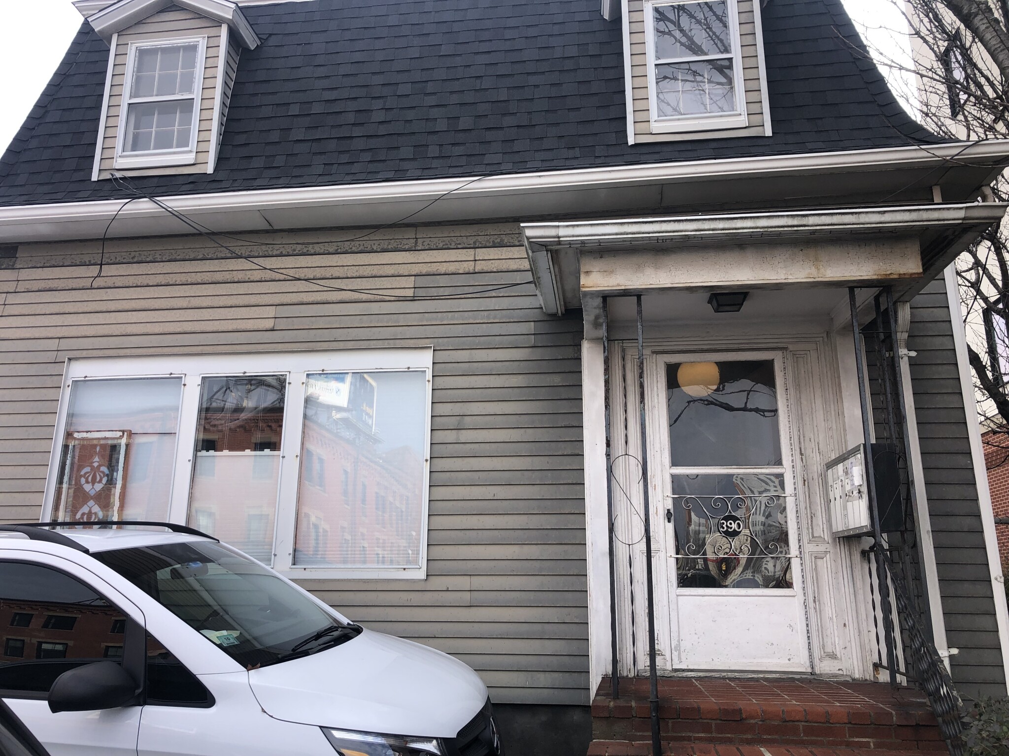 390 Cambridge St, Allston