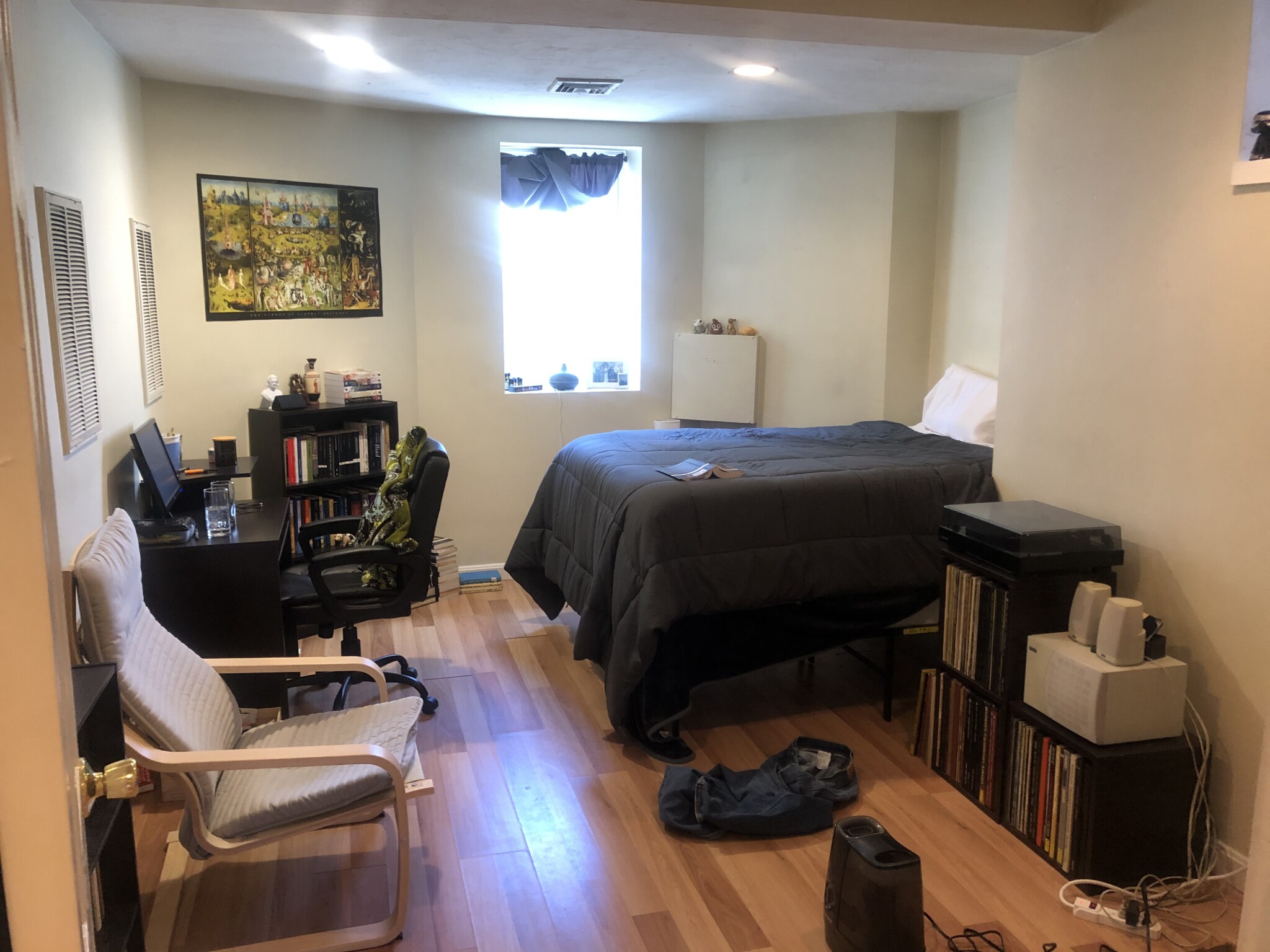 19 Braemore Rd, Brighton