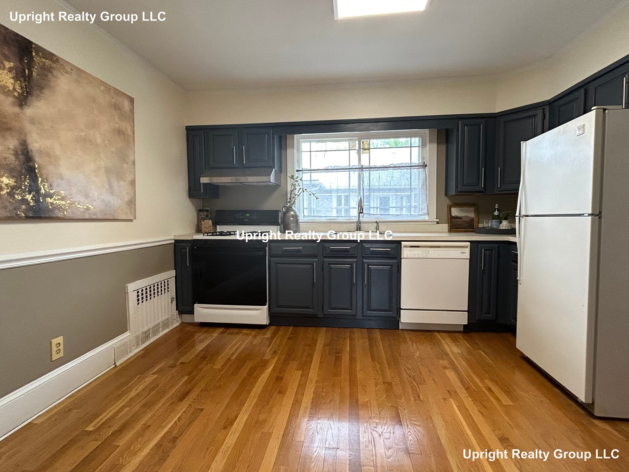 Photos of apartment on Cloverdale Rd.,Newton MA 02461