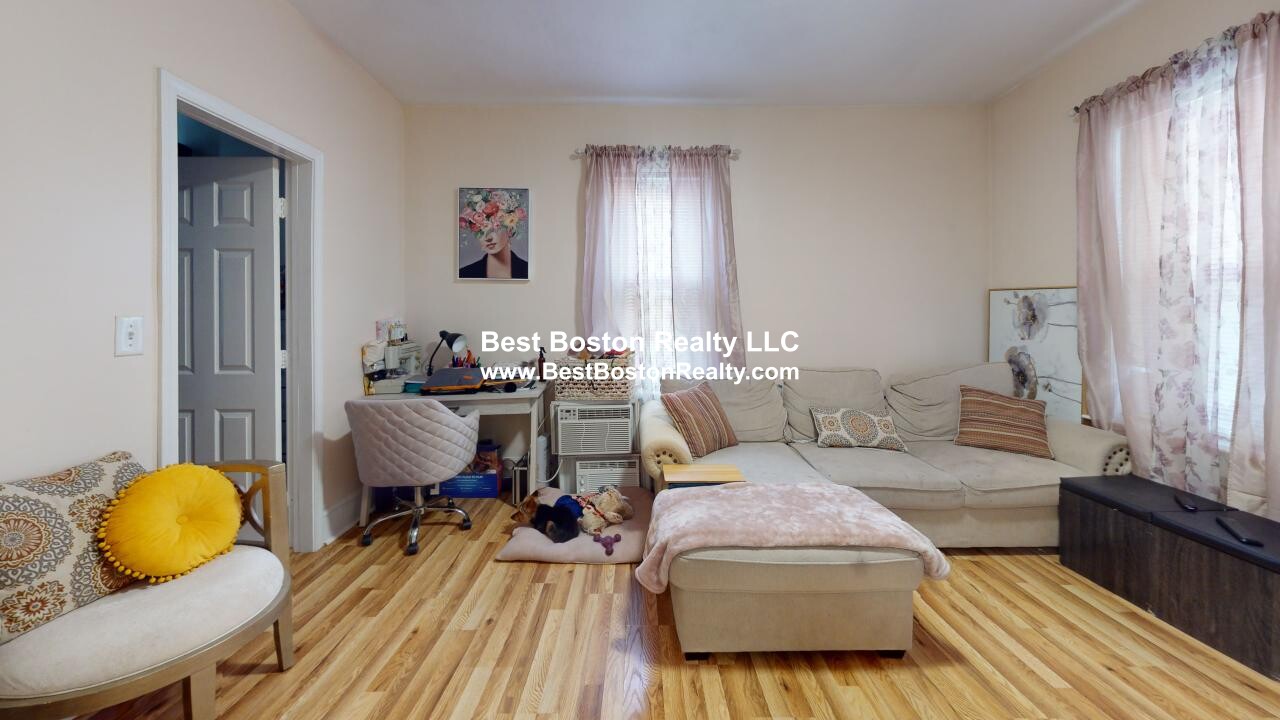 https://ygl-photos.s3.us-west-004.backblazeb2.com/9729W664a6c788a6f9.jpg