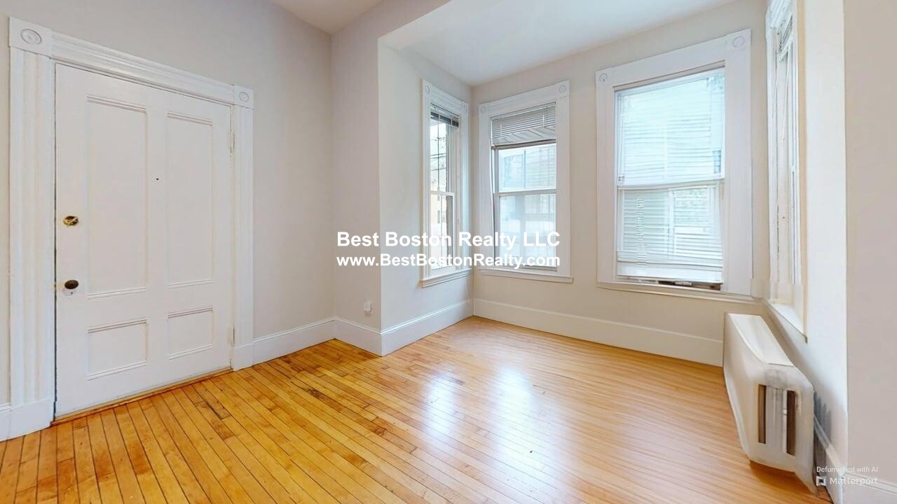 https://ygl-photos.s3.us-west-004.backblazeb2.com/9729W6839413895f20.jpg