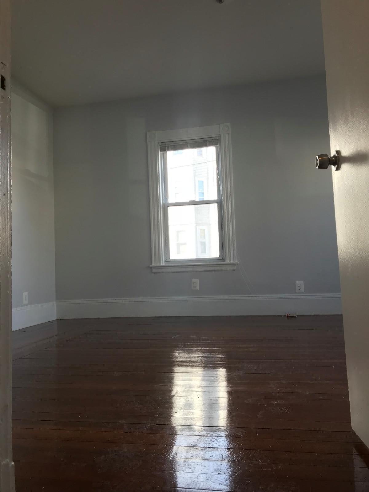 3 bed, 1 bath apartment for rent at 963 Winthrop Ave, Revere — photo 1 of 6