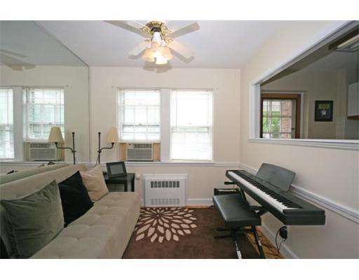 Photos of apartment on Hammond Pond Pkwy.,Newton MA 02467