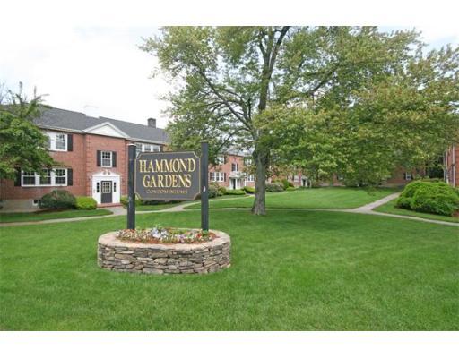 Photos of apartment on Hammond Pond Pkwy.,Newton MA 02467