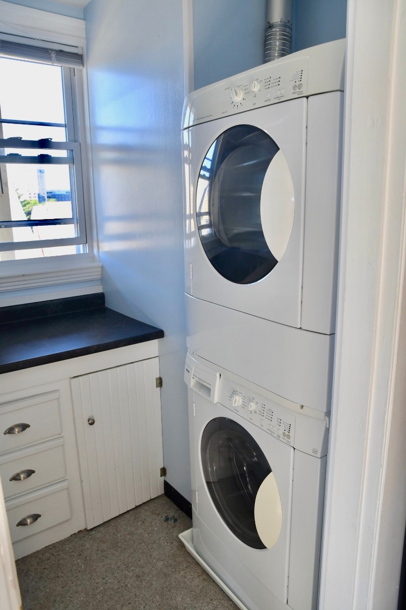 86 Elmira St, Oak Square