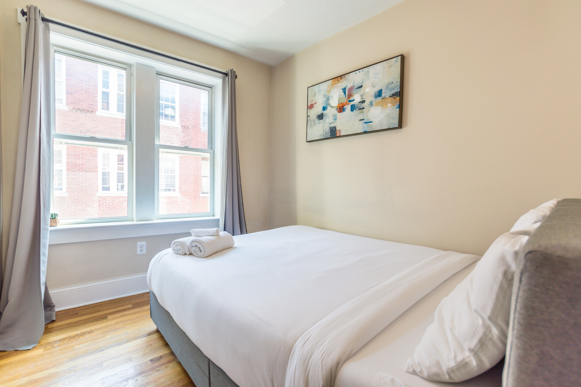 3 bed, 1 bath apartment for rent at 20 Sheafe St Unit 3F, North End — photo 4 of 9