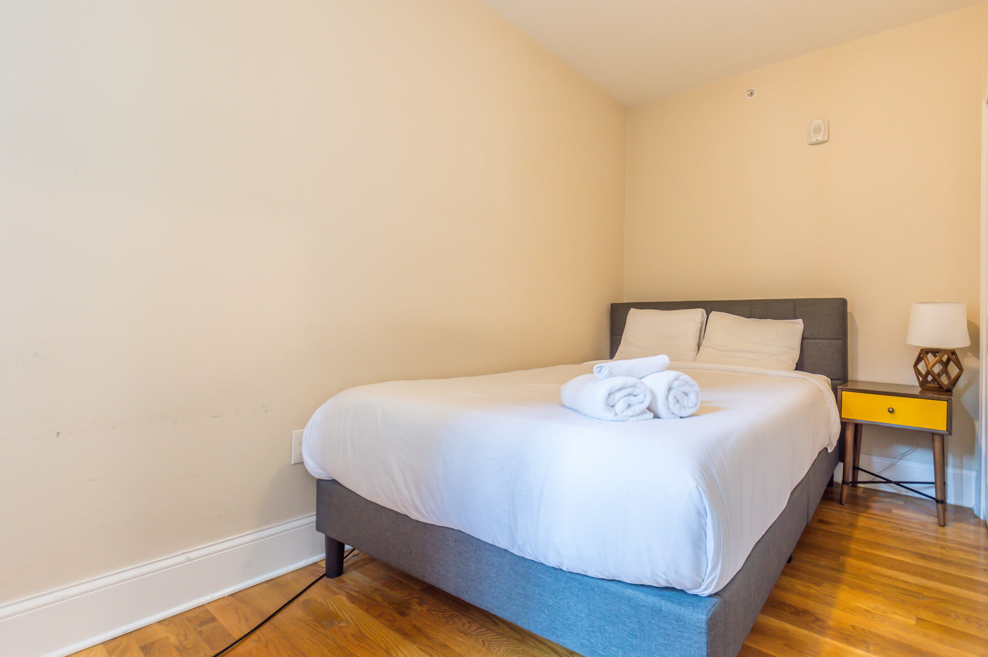 3 bed, 1 bath apartment for rent at 20 Sheafe St Unit 3F, North End — photo 8 of 9