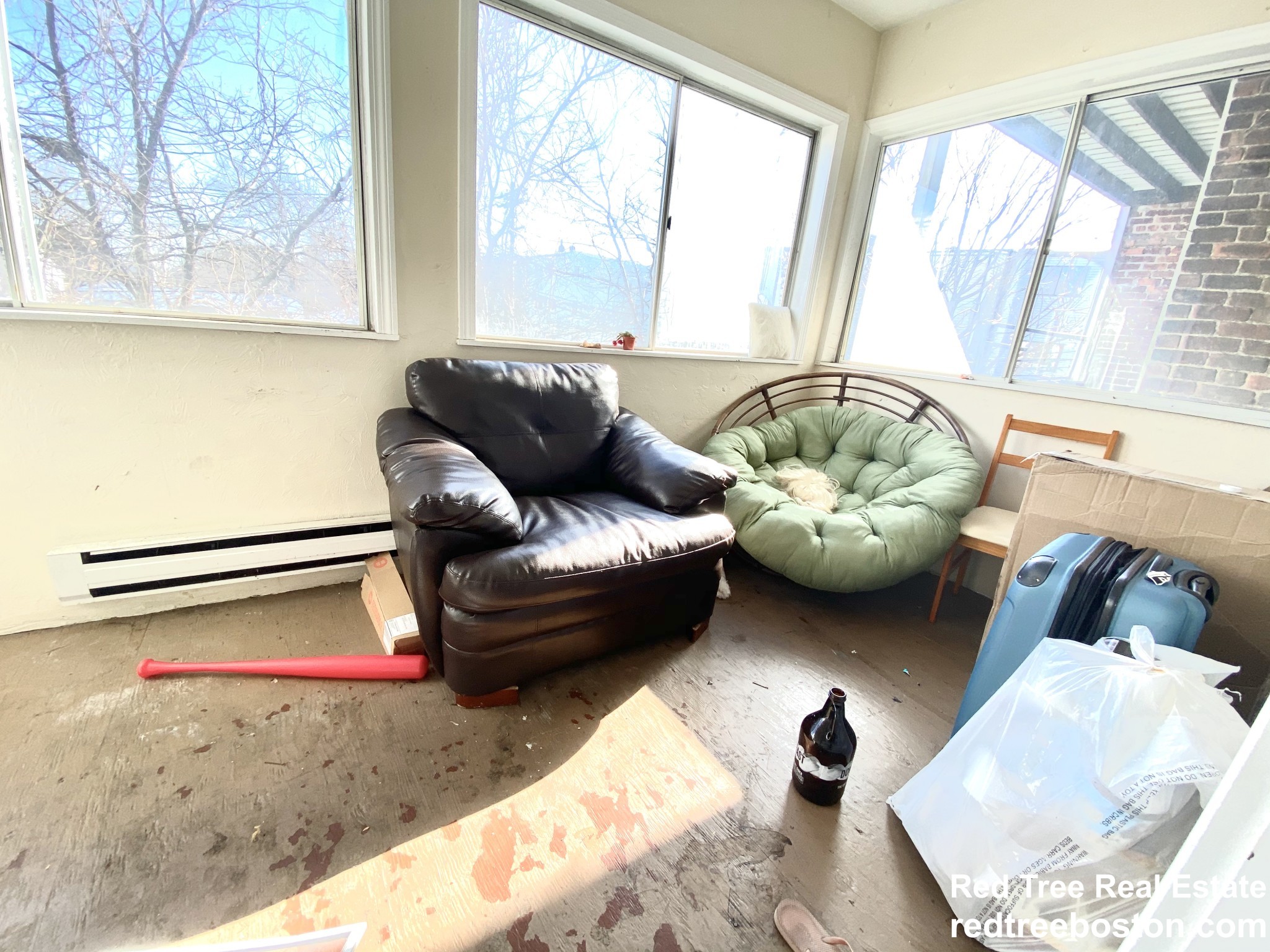 4 bed, 1 bath apartment for rent at 121 Cottage St Unit 2, East Boston — photo 4 of 15