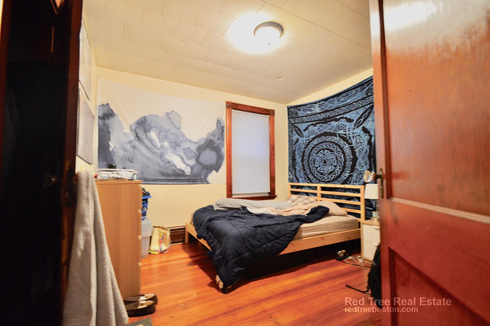 Photos of apartment on Cottage St.,Boston MA 02128