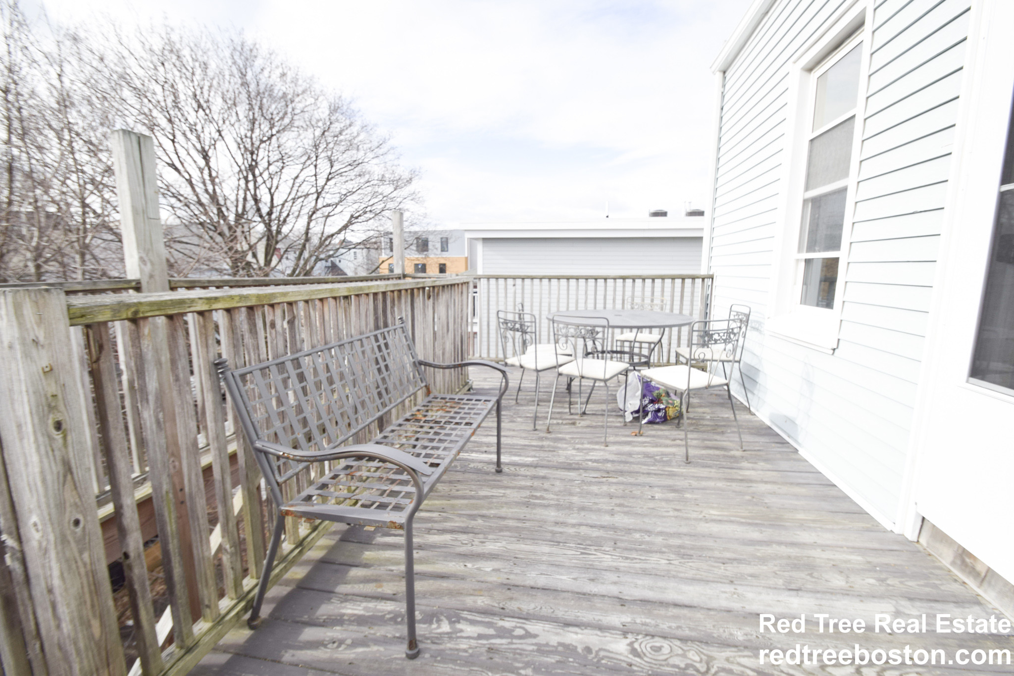 367 Maverick St, East Boston