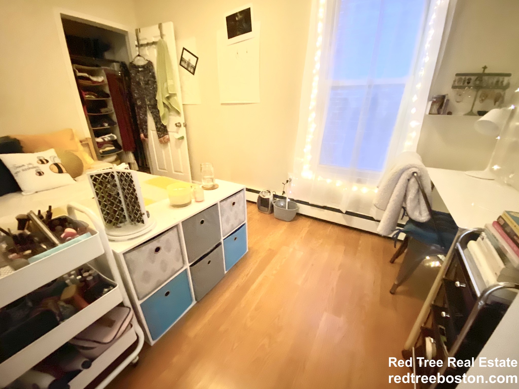 4 bed, 1 bath apartment for rent at 110 Paris St Unit 2, East Boston — photo 6 of 11