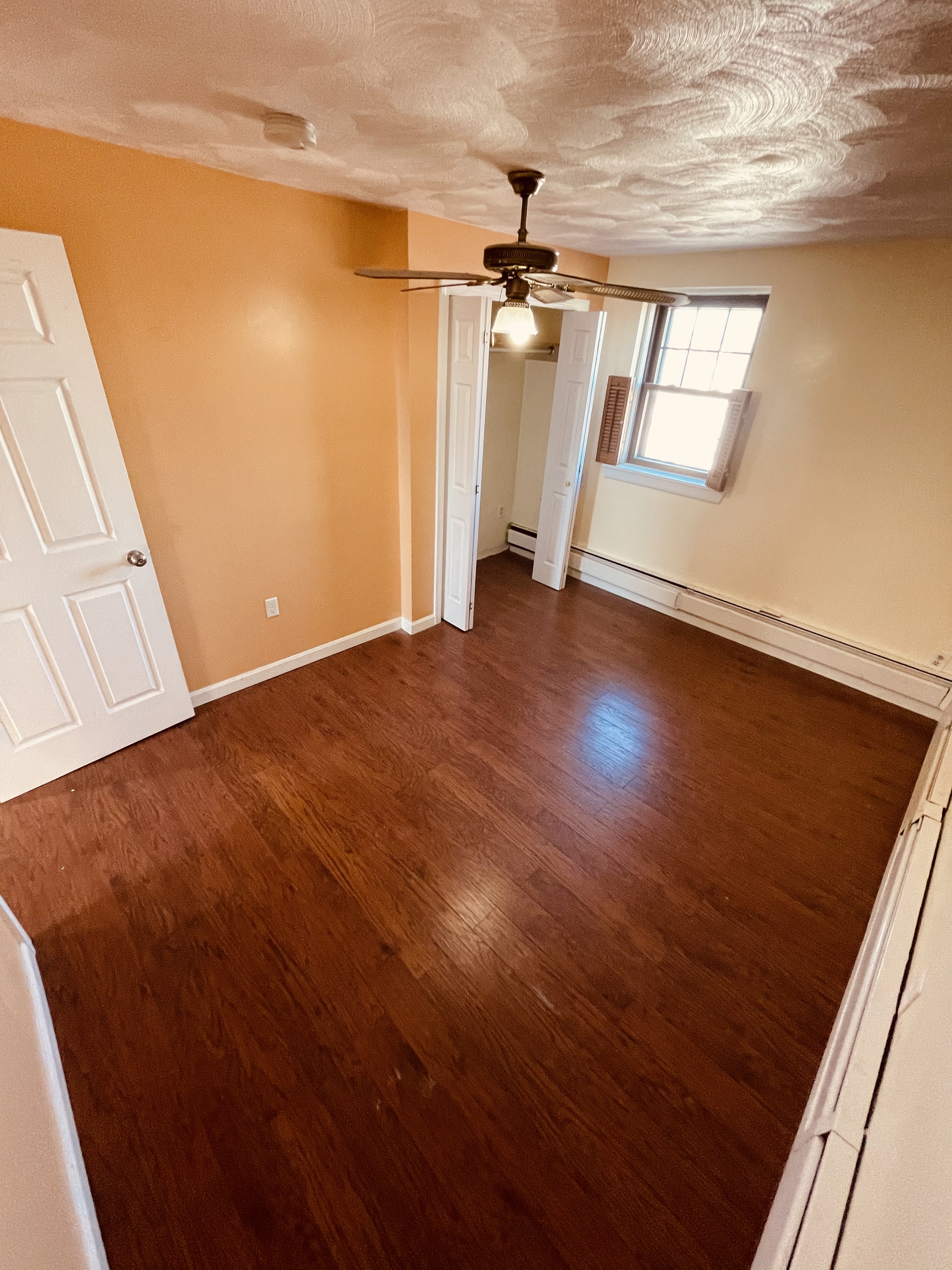 2 bed, 1 bath apartment for rent at 809 Saratoga St Unit 3, East Boston — photo 2 of 5