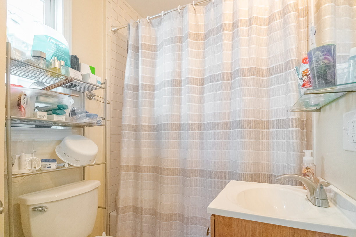 3 bed, 1 bath apartment for rent at 103 Orleans St Unit 2, East Boston — photo 6 of 7