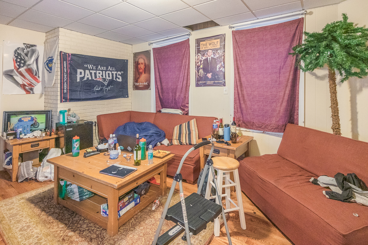 3 bed, 1 bath apartment for rent at 121 Cottage St Unit 1, East Boston — photo 9 of 16