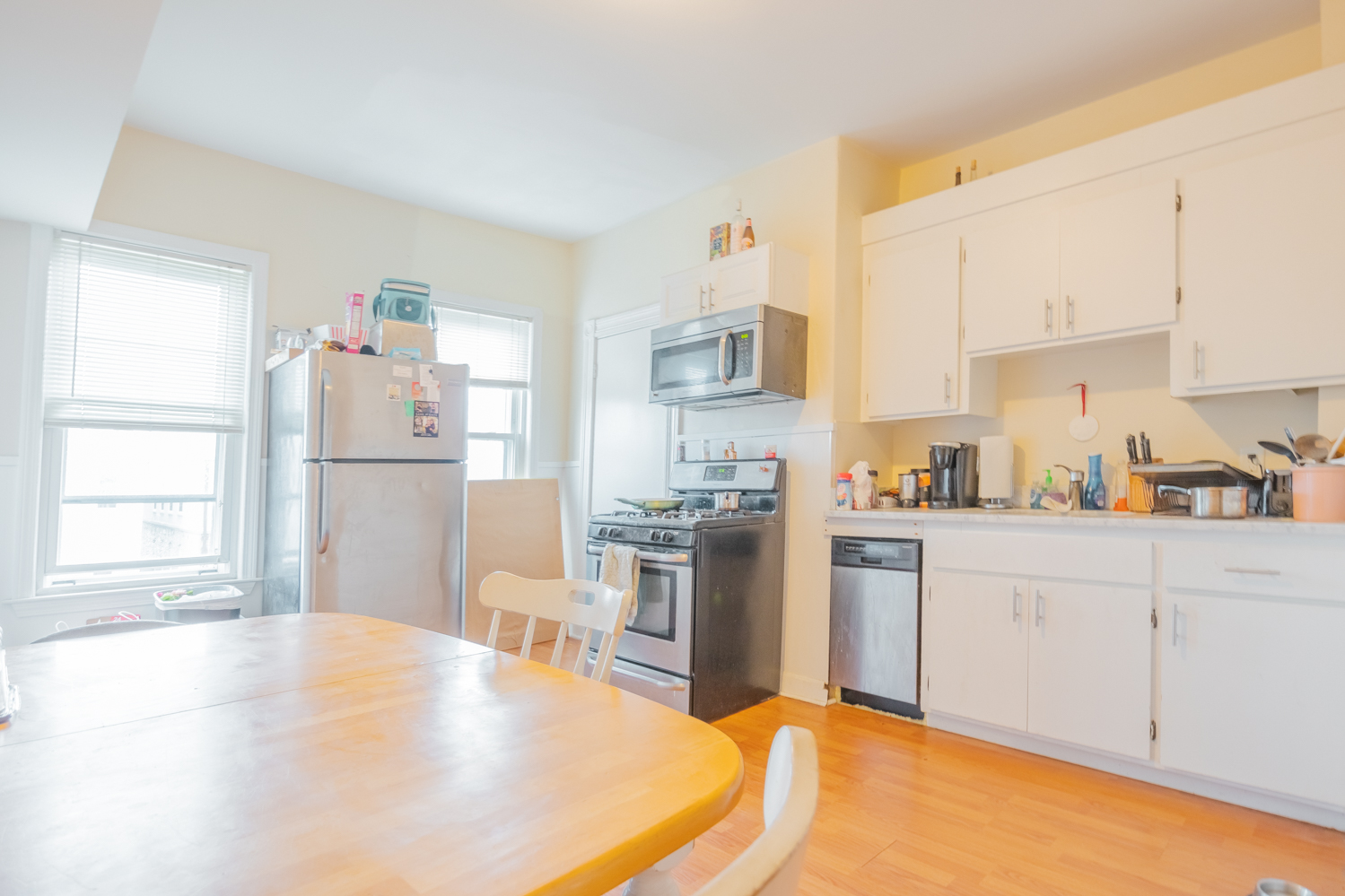 3 bed, 1 bath apartment for rent at 229 Bennington St Unit 3, East Boston