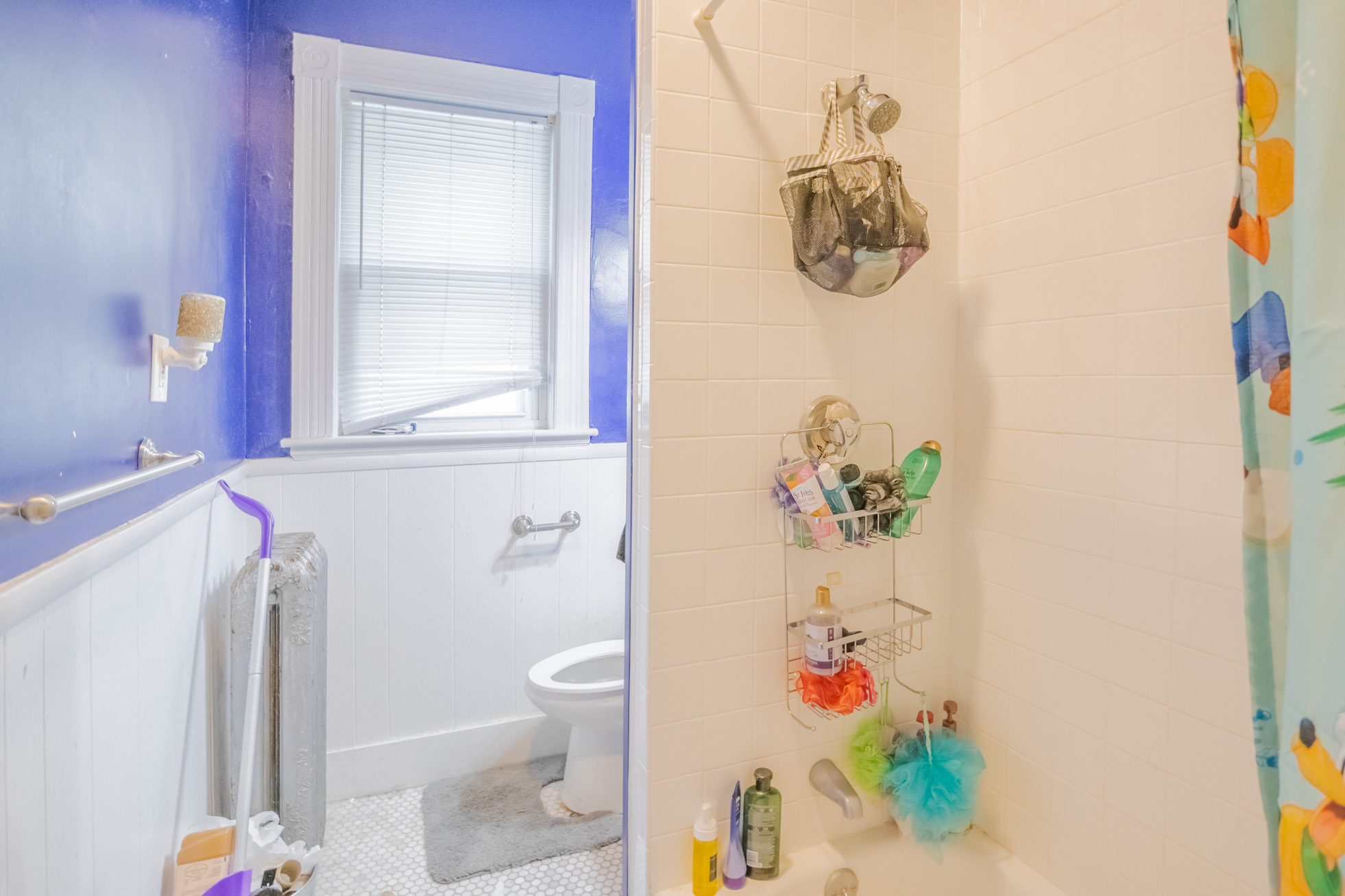 7 bed, 2 bath apartment for rent at 1117 Saratoga St Unit 2, East Boston — photo 15 of 16