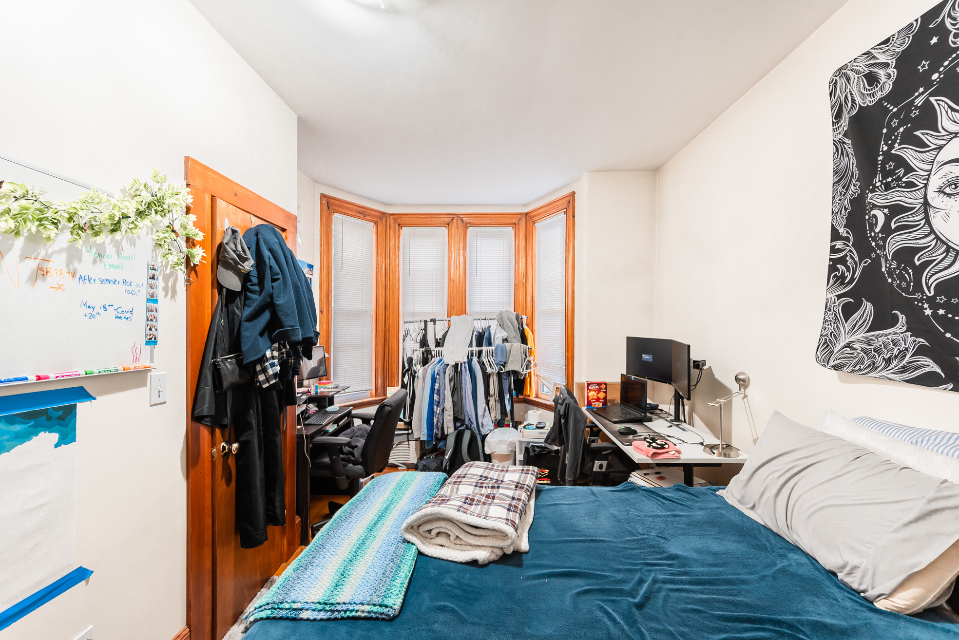 4 bed, 1 bath apartment for rent at 42 Delle Ave Unit 2, Mission Hill — photo 6 of 8