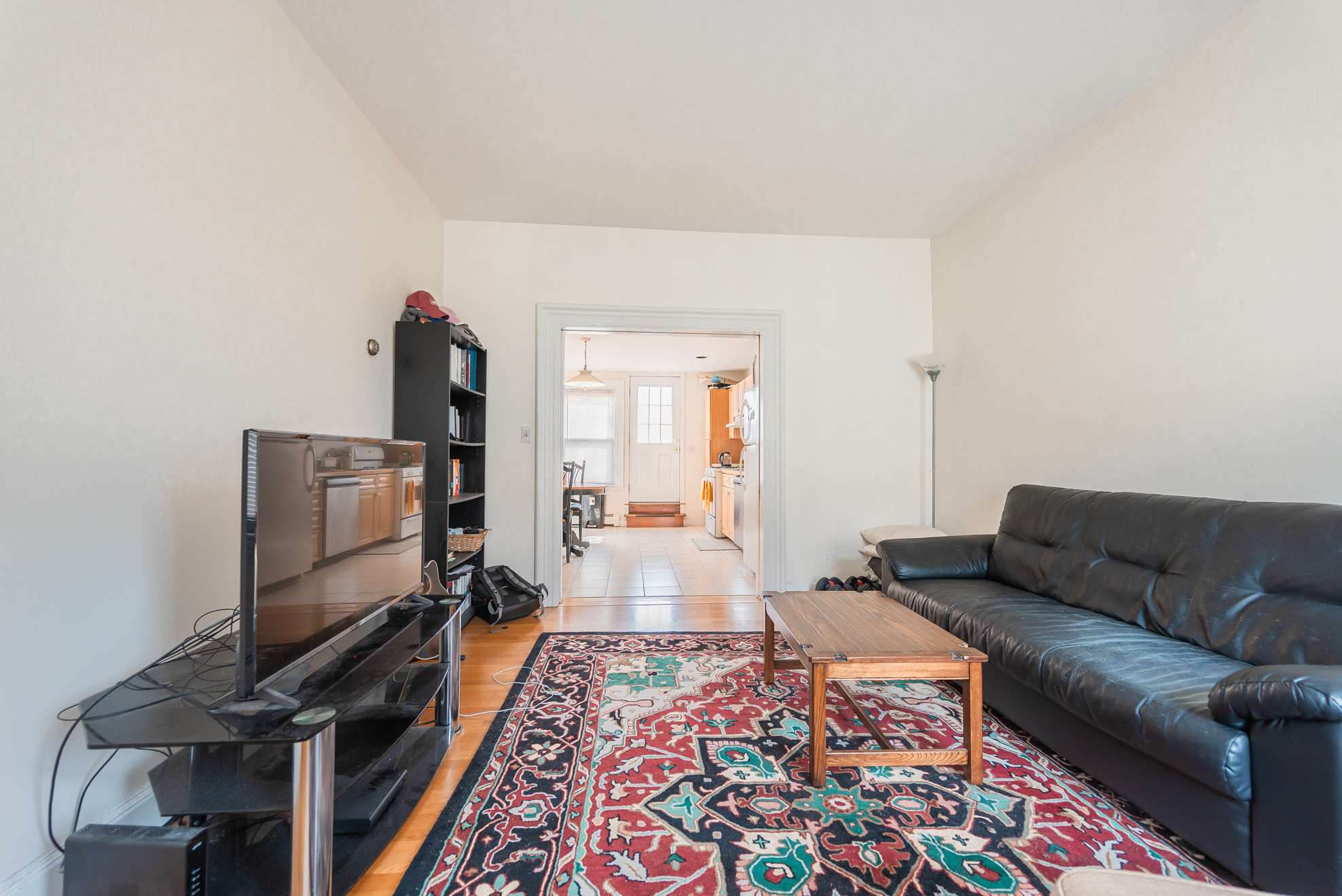 1 bed, 1 bath apartment for rent at 14 Summer St Unit 3, Charlestown — photo 11 of 14