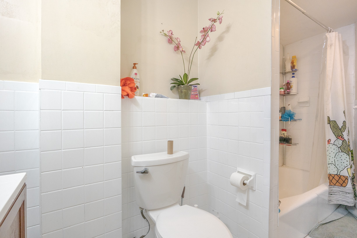 3 bed, 1 bath apartment for rent at 284 Sumner St Unit 1, East Boston — photo 6 of 7