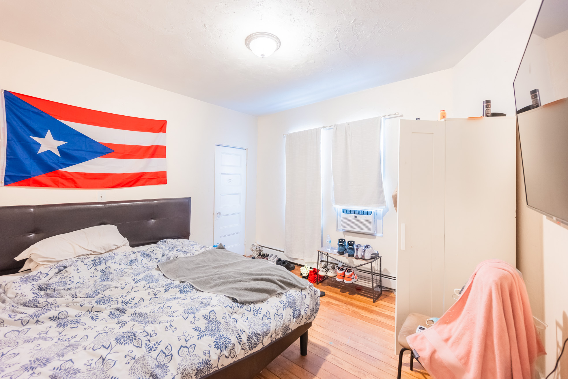 114 Everett St, East Boston