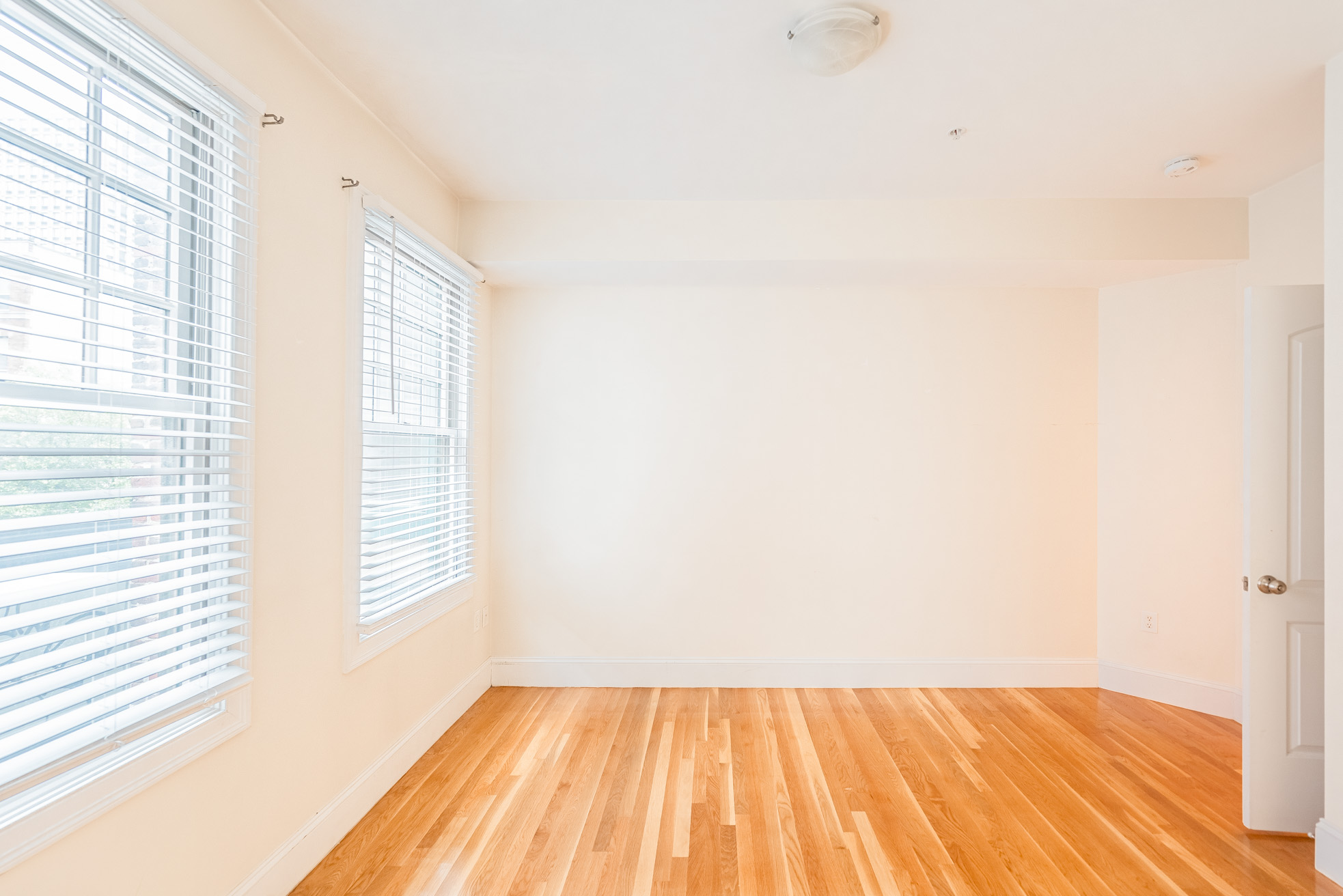 Photos of apartment on Worthington St.,Boston MA 02120
