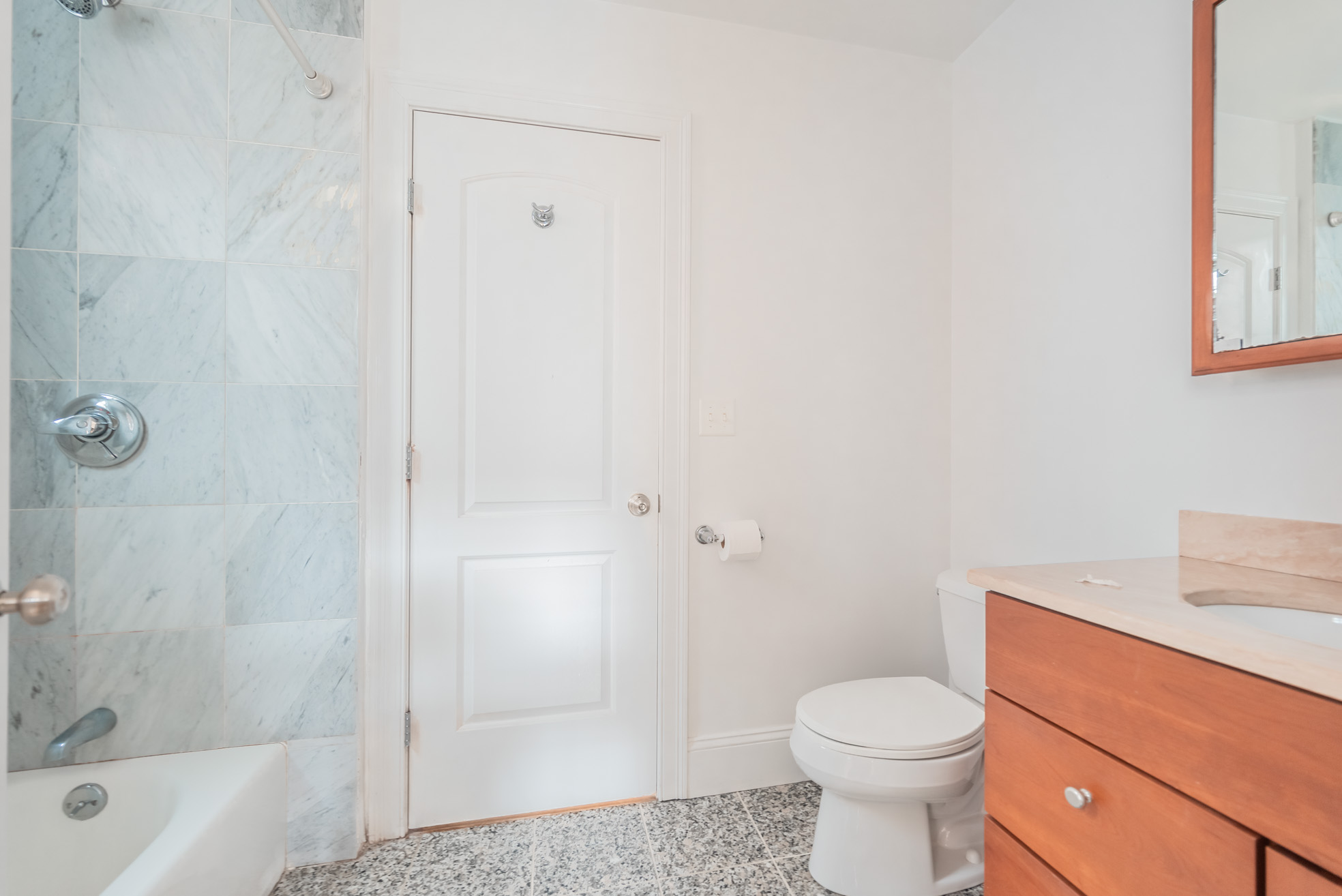 Photos of apartment on Worthington St.,Boston MA 02120