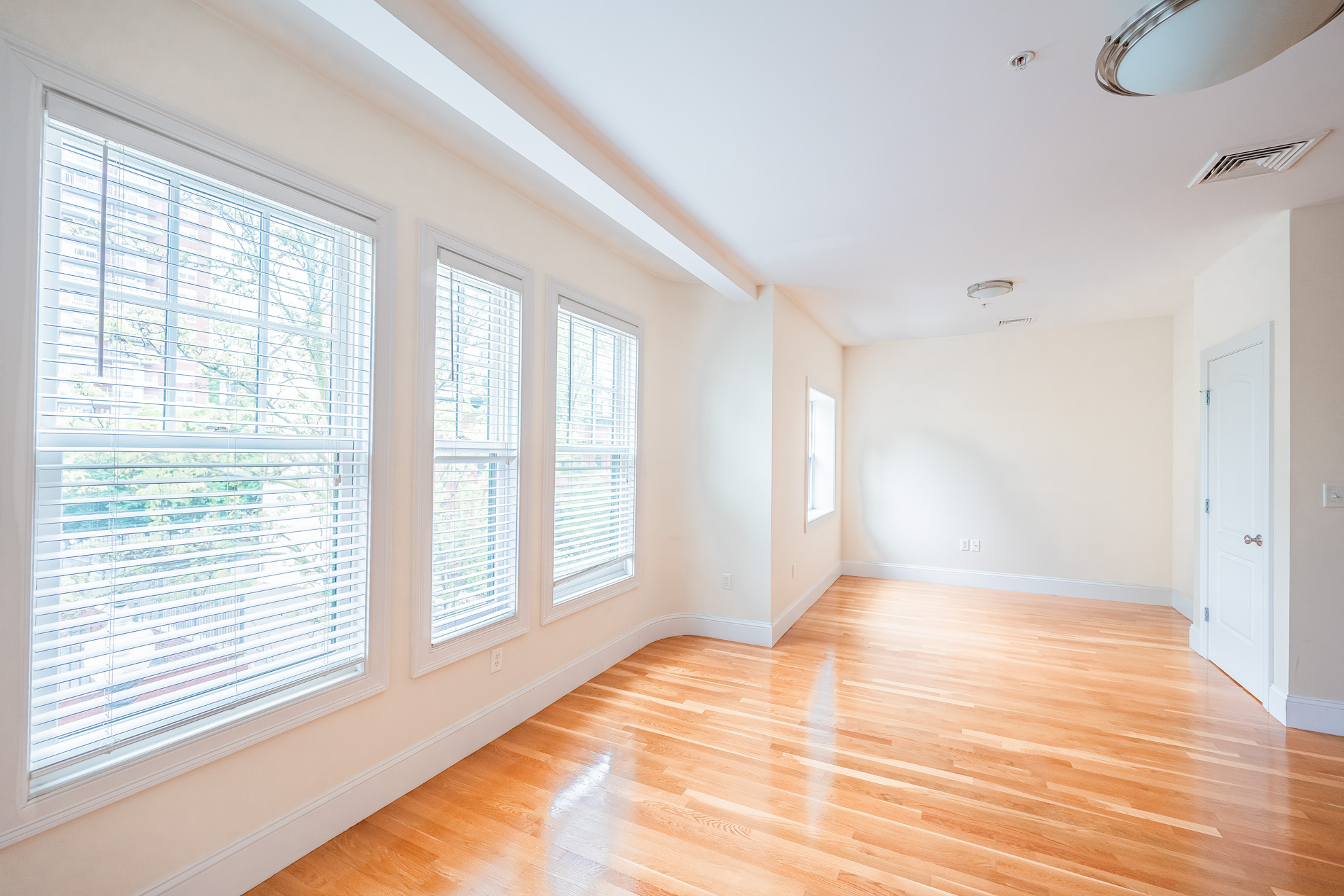 Photos of apartment on Worthington St.,Boston MA 02120