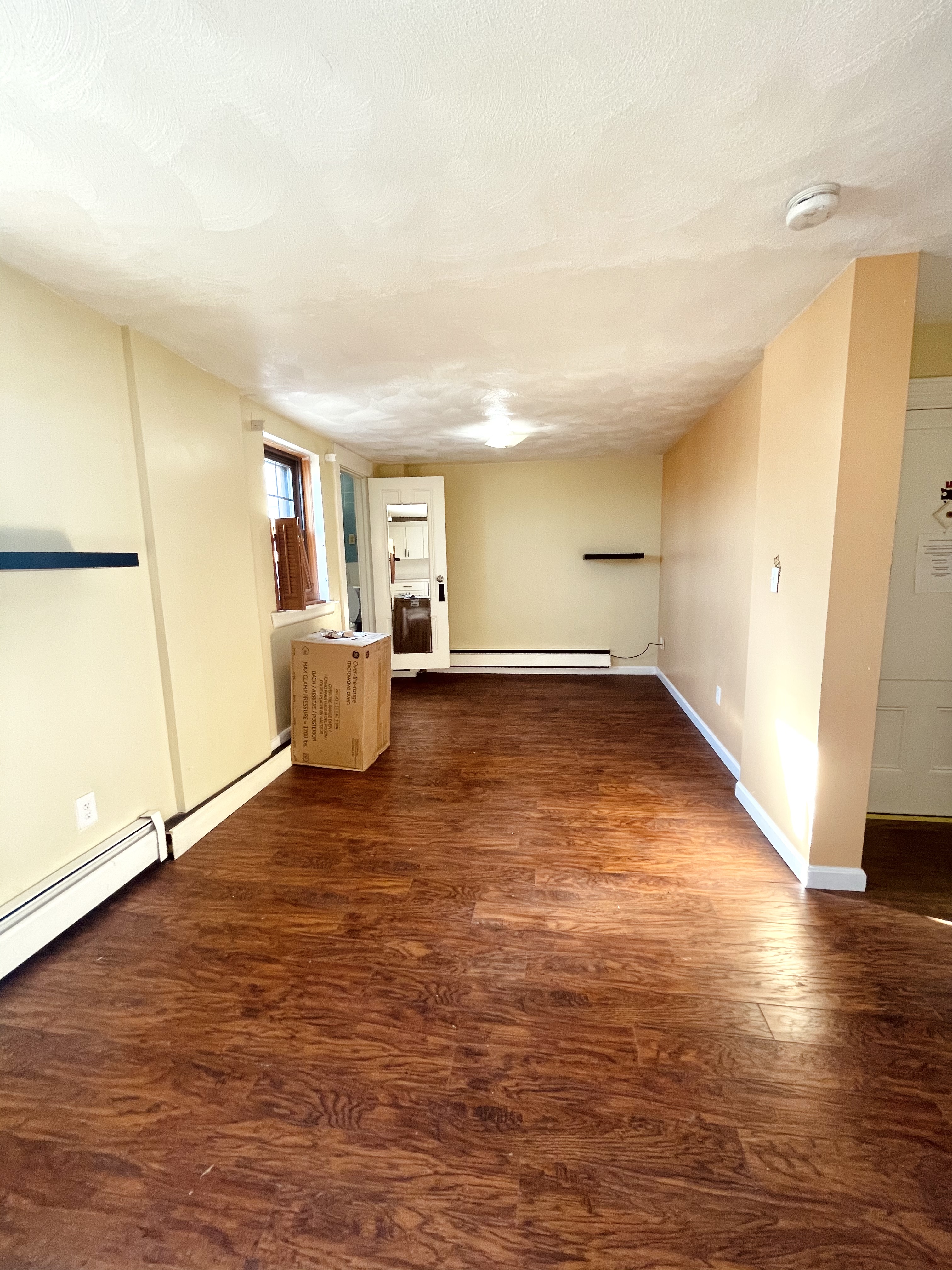 2 bed, 1 bath apartment for rent at 809 Saratoga St Unit 3, East Boston — photo 4 of 5