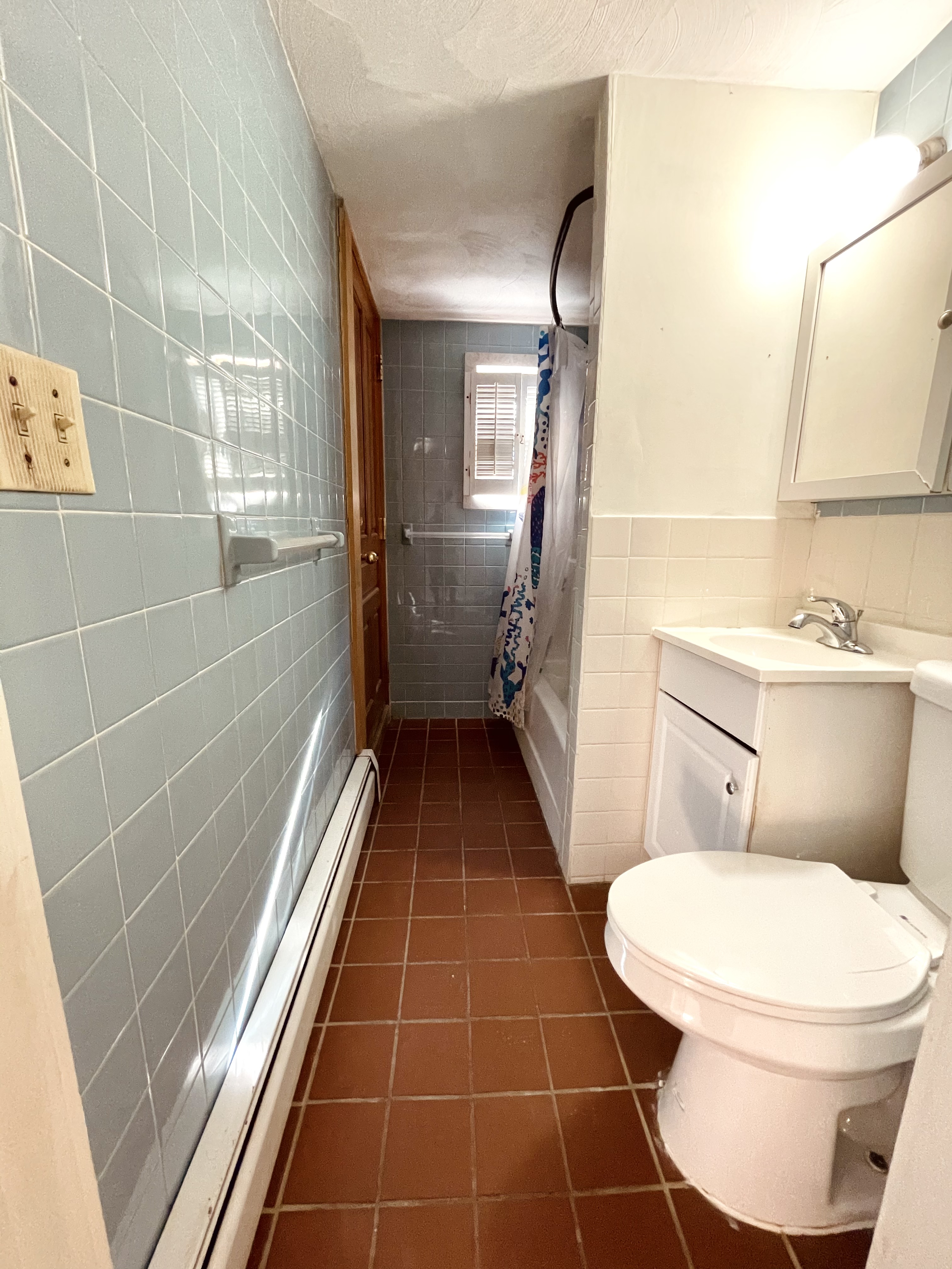 2 bed, 1 bath apartment for rent at 809 Saratoga St Unit 3, East Boston — photo 5 of 5