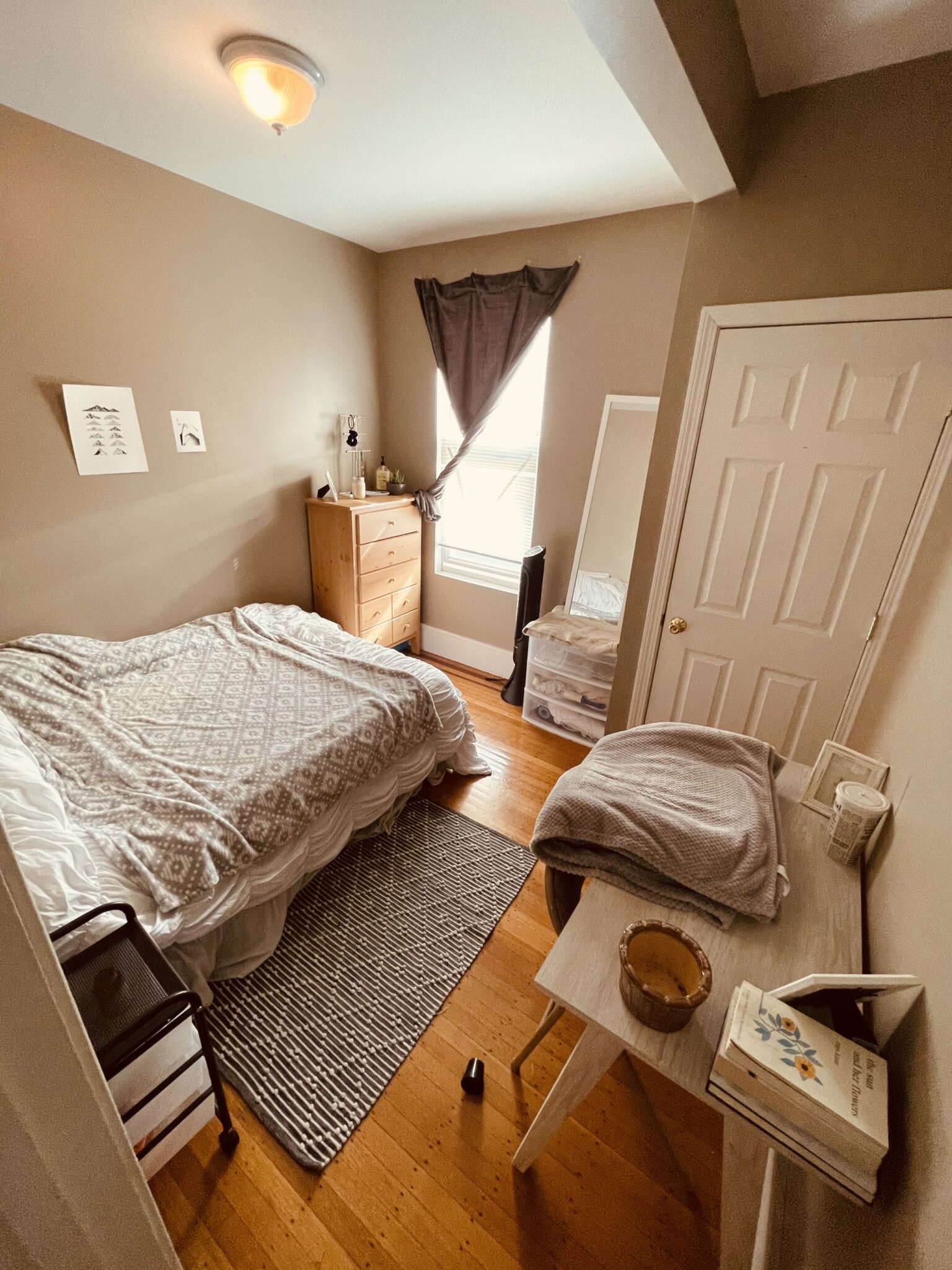 4 bed, 1.5 bath apartment for rent at 26 Monmouth St Unit 2, East Boston — photo 5 of 17
