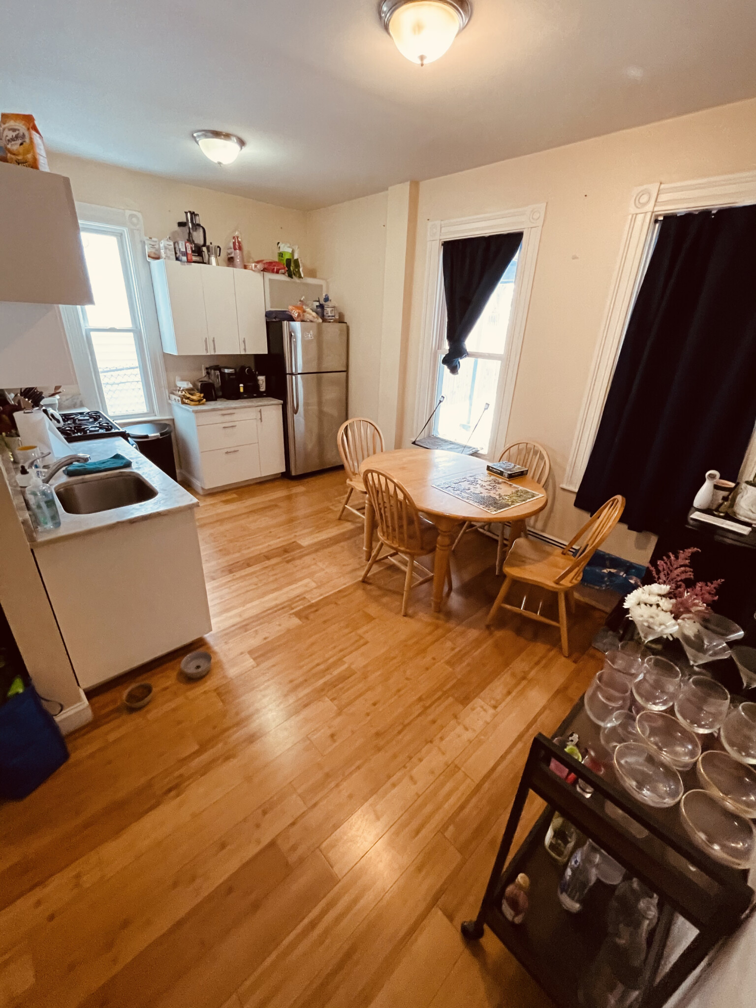 3 bed, 1 bath apartment for rent at 31 West Eagle St Unit 1, East Boston — photo 1 of 5