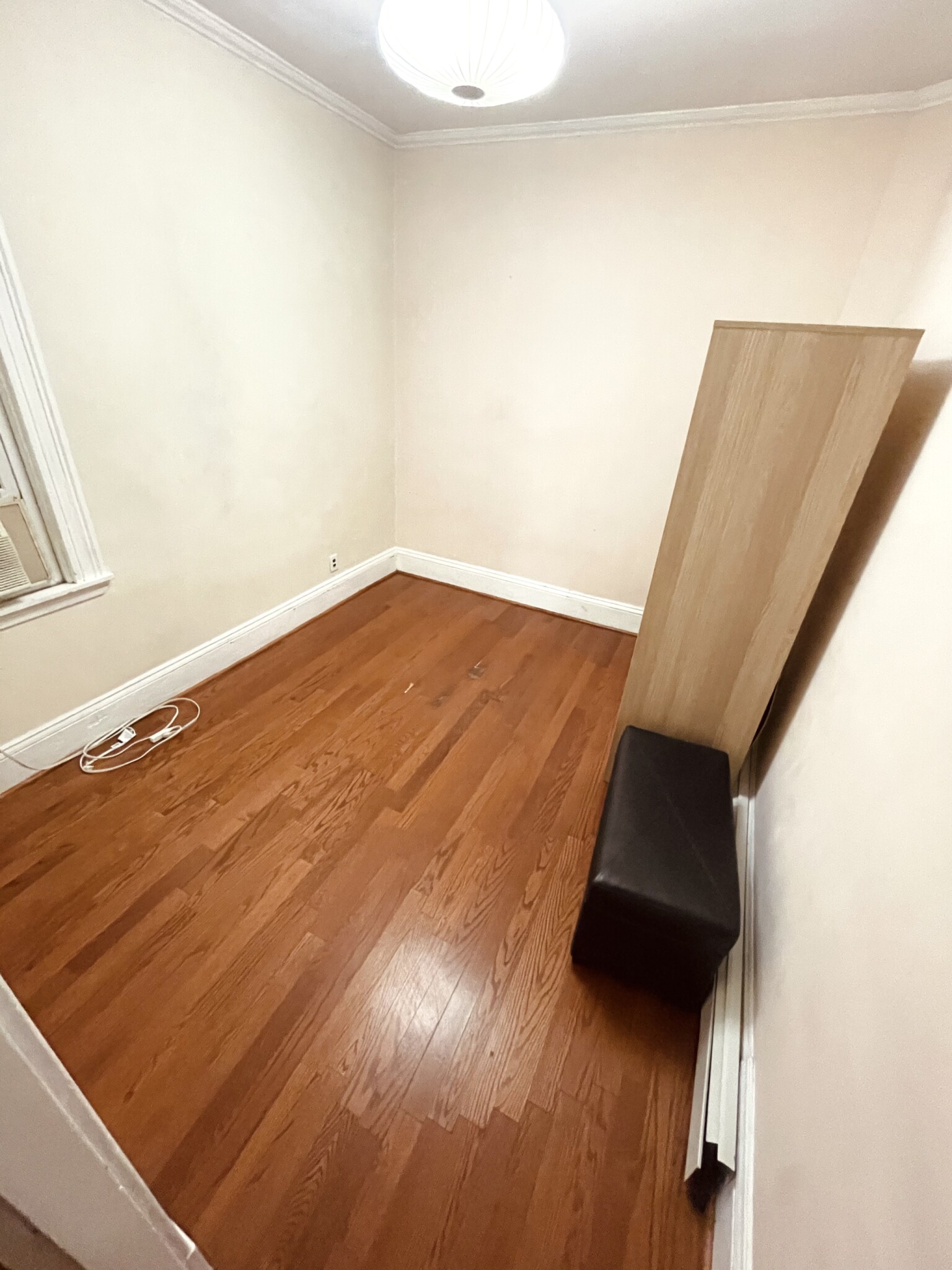 438 Meridian St, East Boston