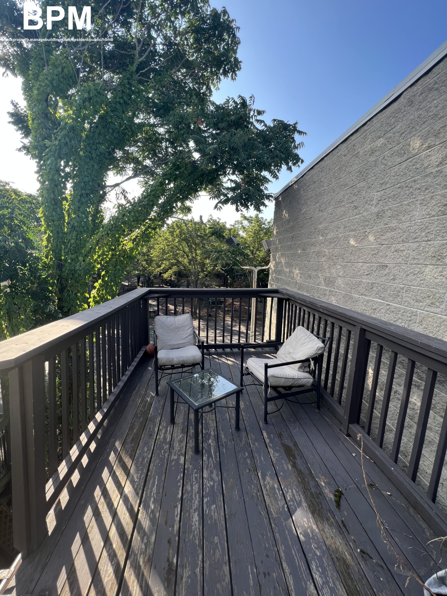 289 D St, South Boston