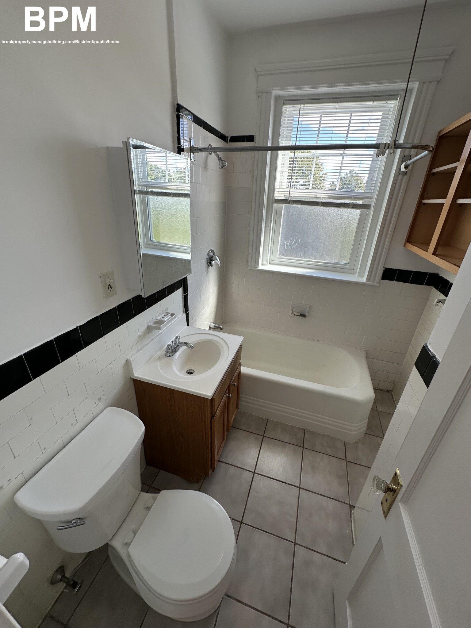 Photos of apartment on Wendell St.,Cambridge MA 02138