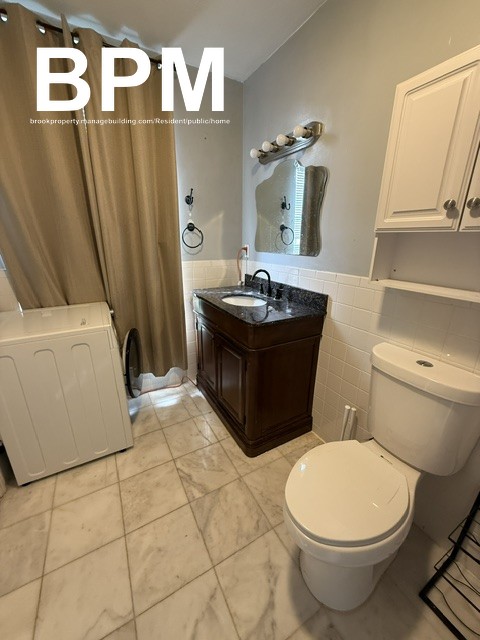 Photo 5 of 669 Massachusetts Ave. Unit 2