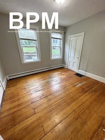 Photo 4 of 17 Eldora St. Unit 1