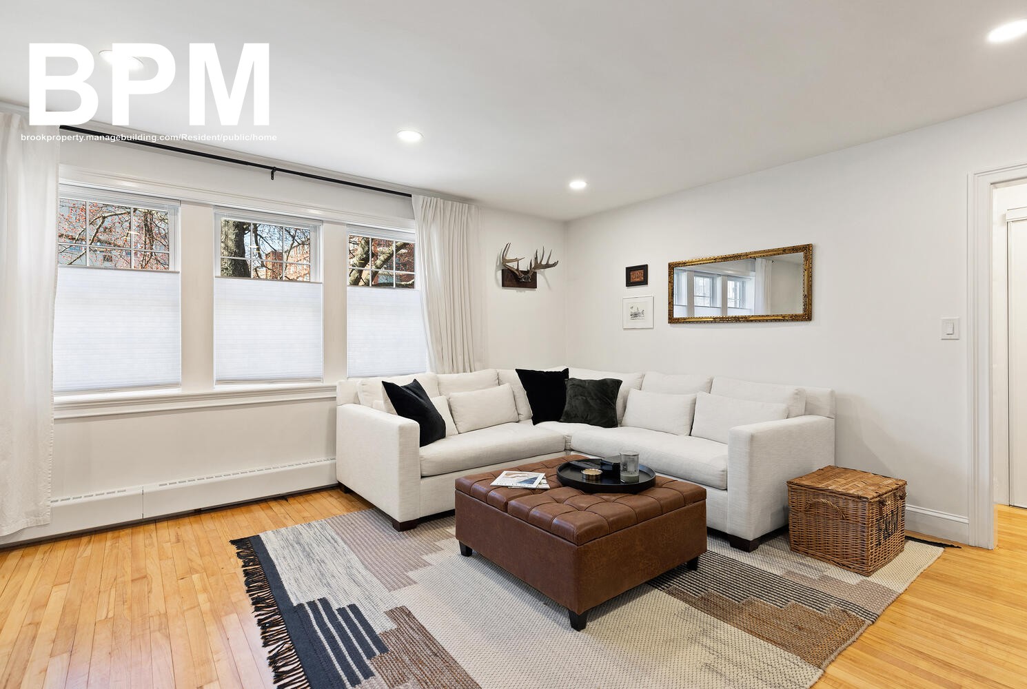 Photos of apartment on Thornton Rd.,Brookline MA 02467
