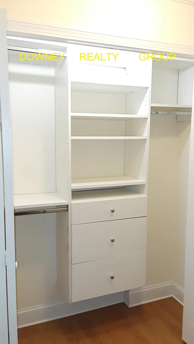 14 Temple St, Framingham