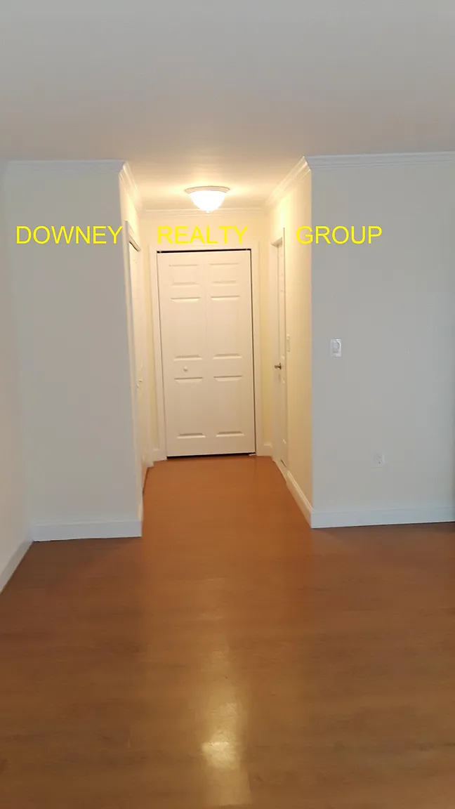 14 Temple St, Framingham