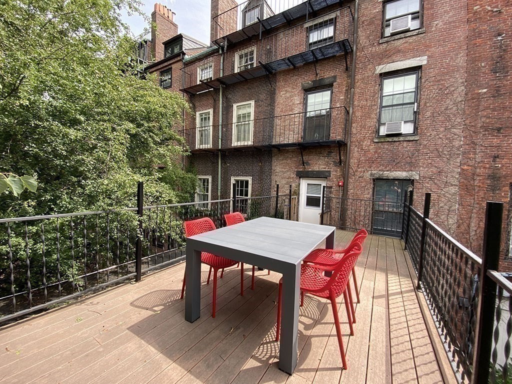 59 Pinckney St, Beacon Hill