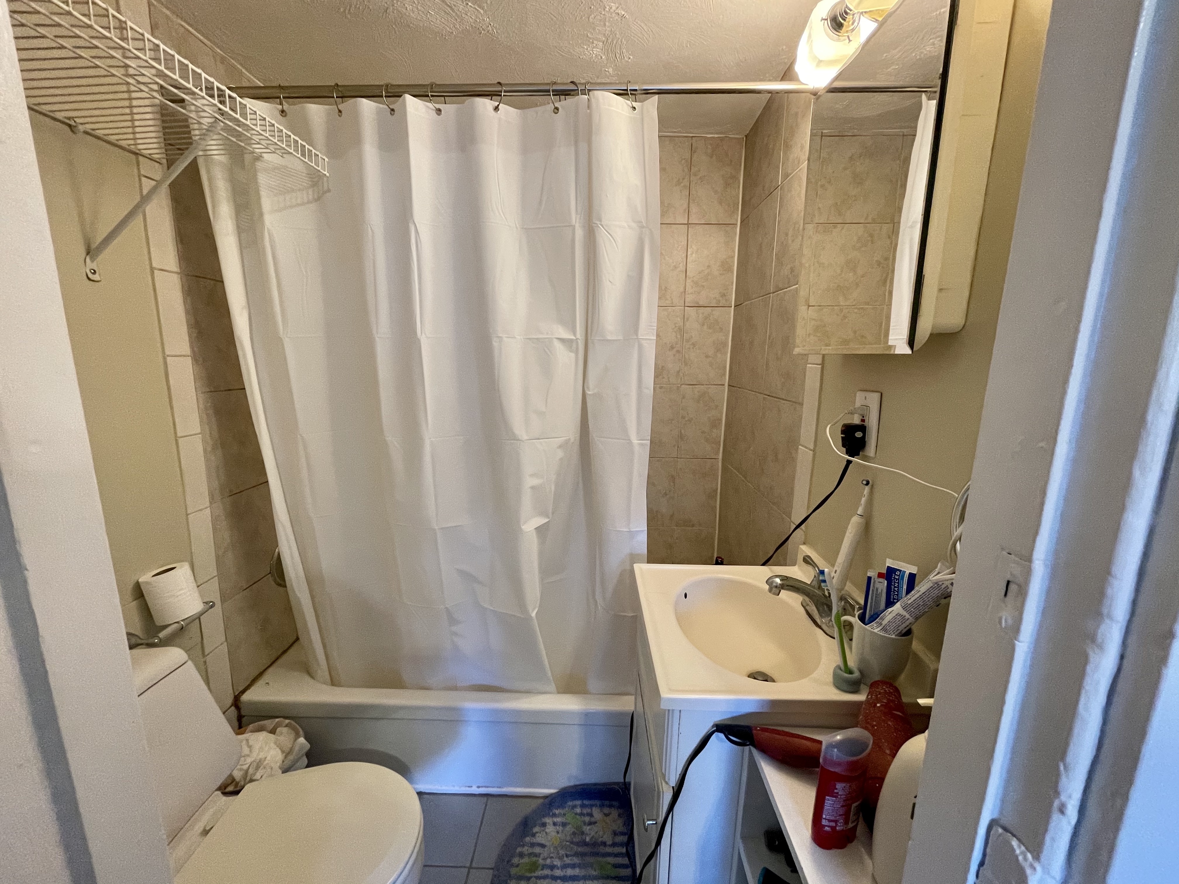 Studio bed, 1 bath apartment for rent at 57 Dwight St Unit 4, South End — photo 3 of 4