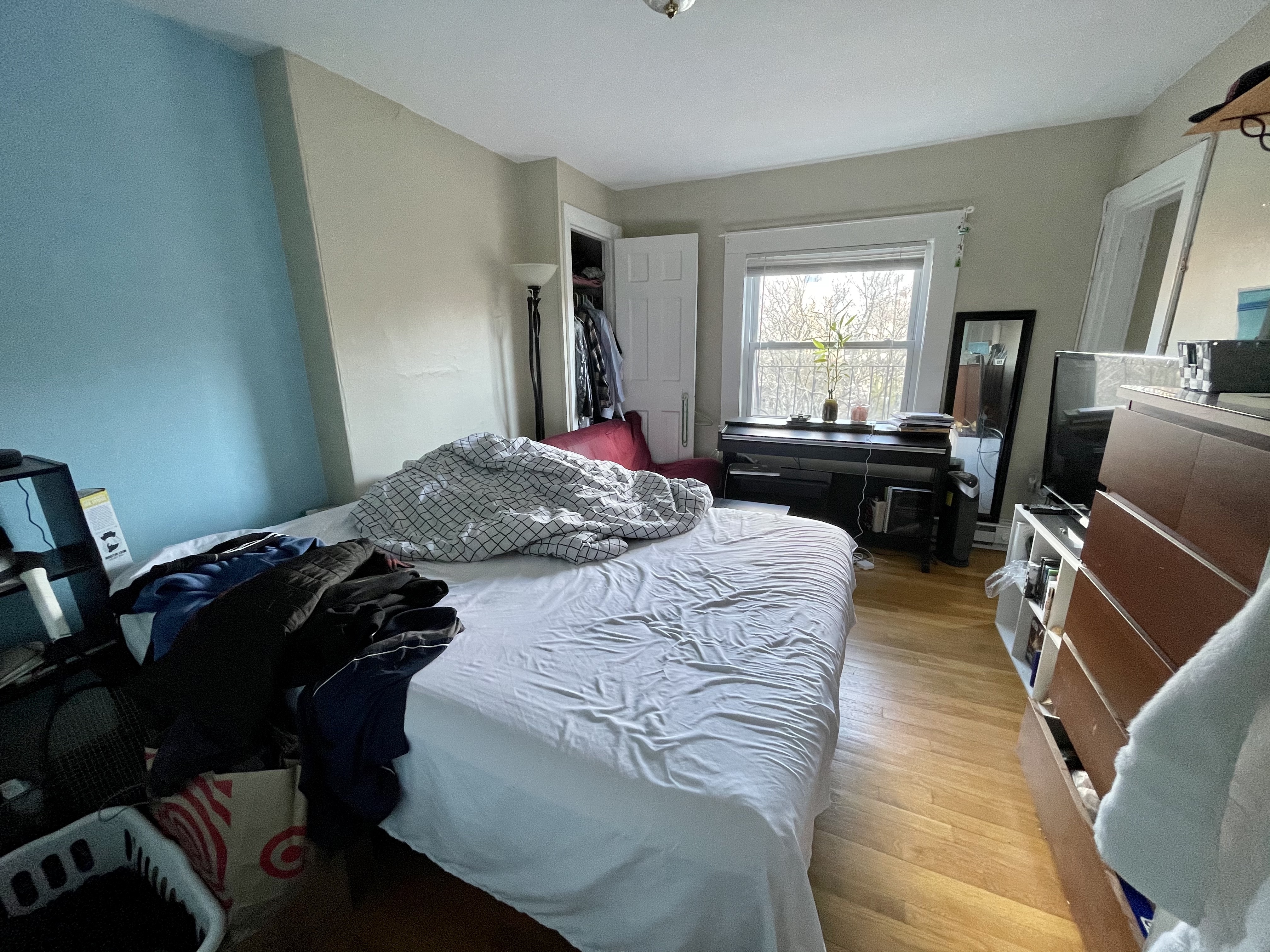 Studio bed, 1 bath apartment for rent at 57 Dwight St Unit 4, South End — photo 4 of 4