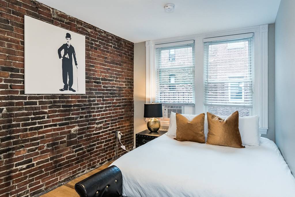 2 bed, 1 bath apartment for rent at 41 Grove St Unit 4, Beacon Hill — photo 7 of 10