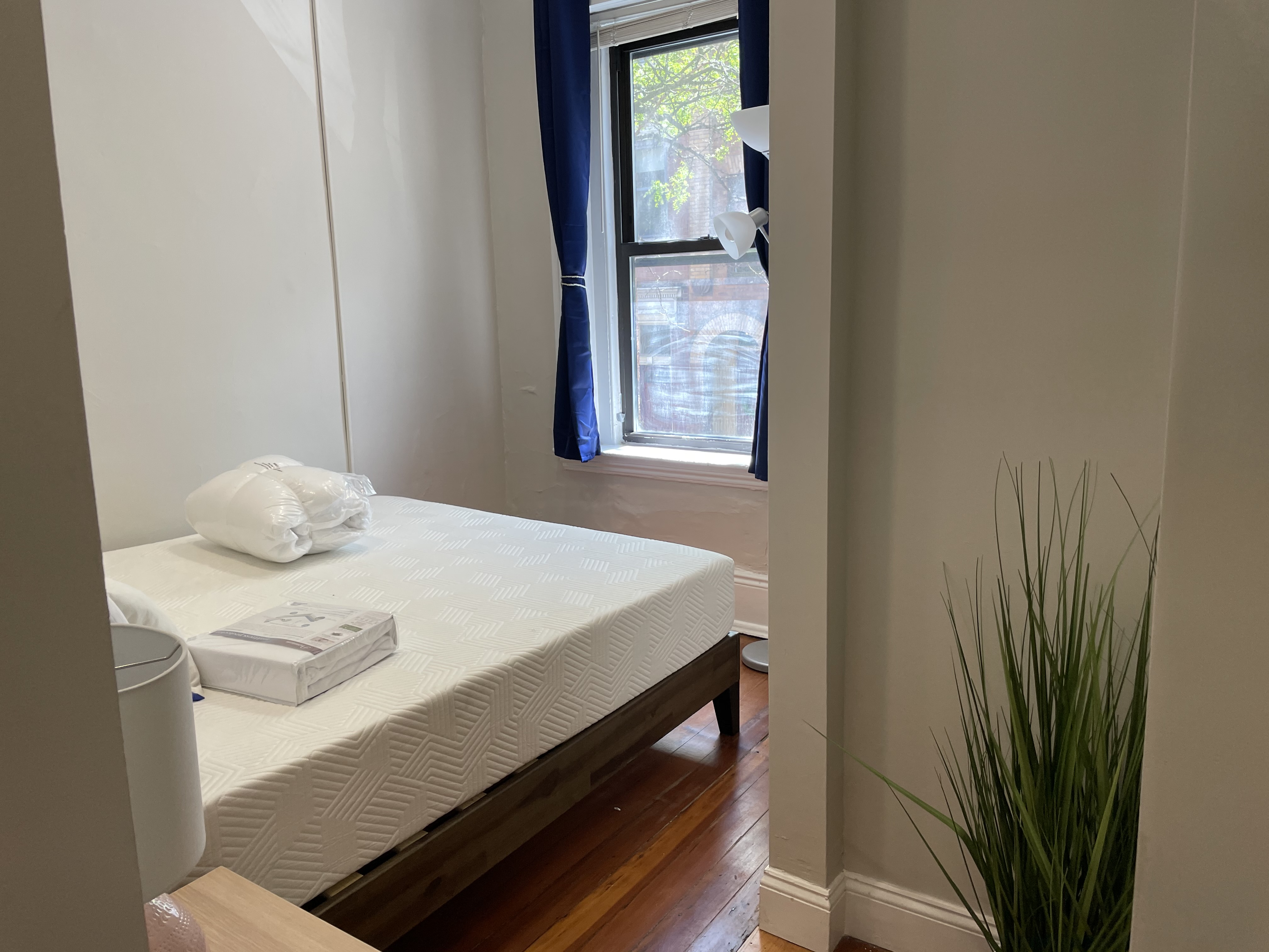 2 bed, 1 bath apartment for rent at 63 Phillips Unit 2, Beacon Hill — photo 9 of 17