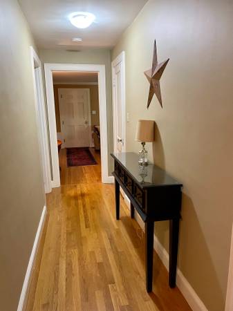 2 bed, 1 bath apartment for rent at 891 Vfw Pkwy Unit 1, West Roxbury — photo 5 of 11