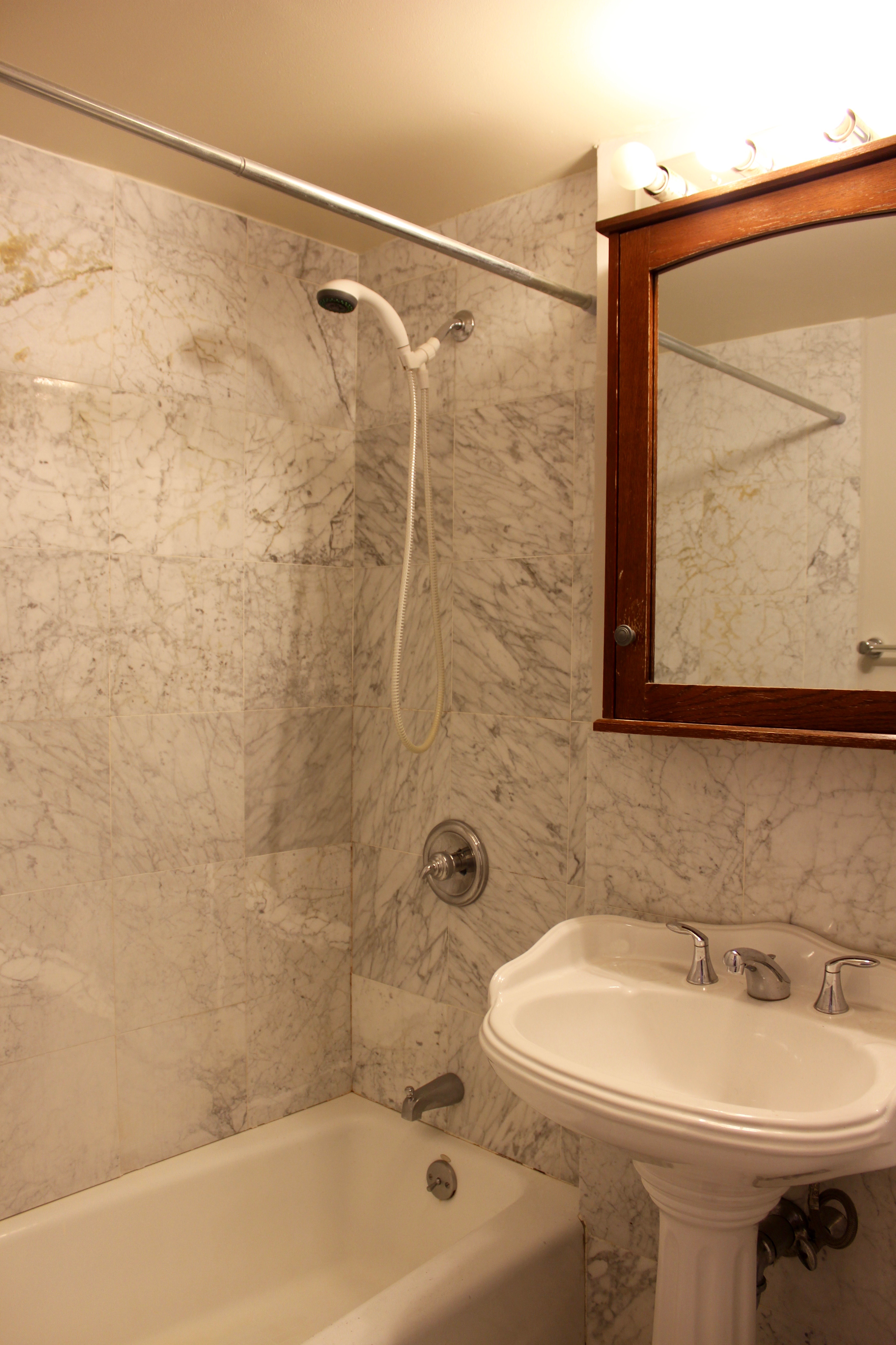 1.5 bed, 1 bath apartment for rent at 239 Commonwealth Ave Unit 10, Back Bay — photo 6 of 10