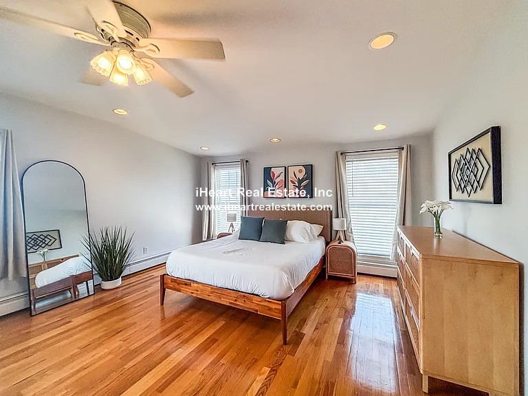 Photos of apartment on Saint James Cir.,Newton MA 02458