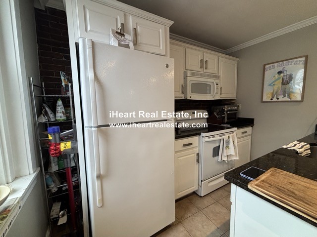 Photos of apartment on Grove,Boston MA 02114