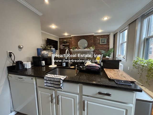 Photos of apartment on Grove,Boston MA 02114